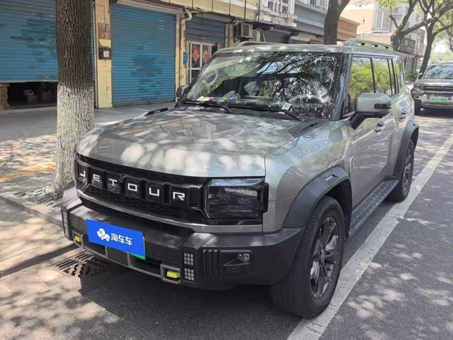 Jetour Jet Traveler C-DM