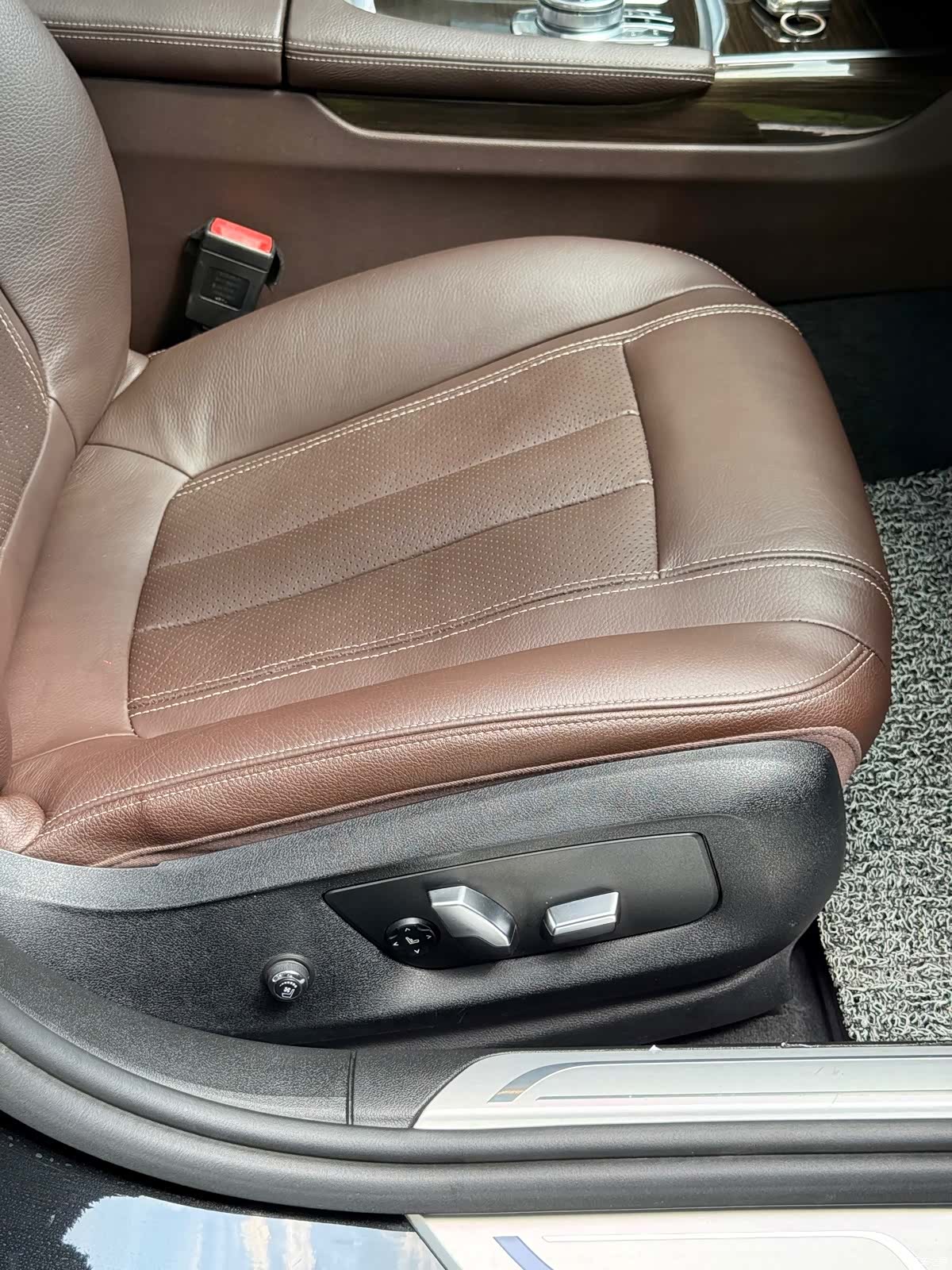 BMW 7 Series, 2017 30