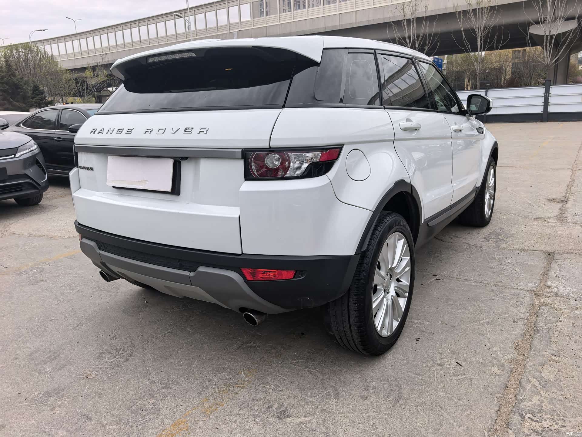 Land Rover Range Rover, 2015 9