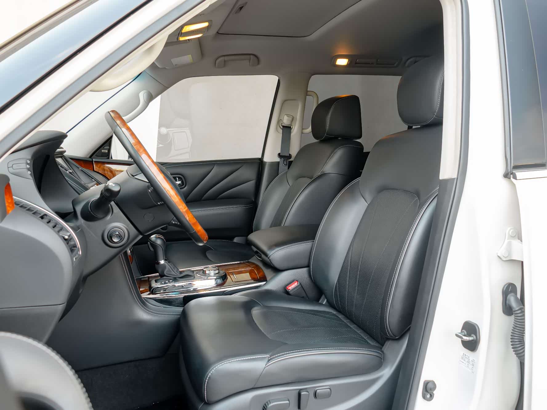 Infiniti QX80, 2018 6