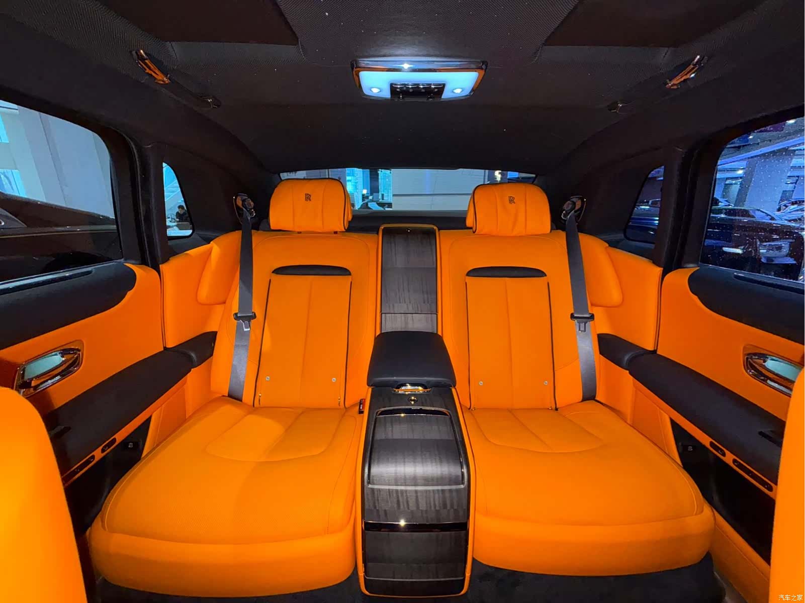 Rolls-Royce Ghost, 2022 15