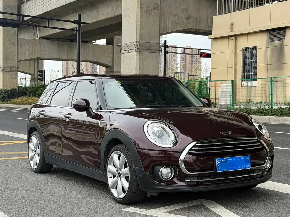 MINI CLUBMAN