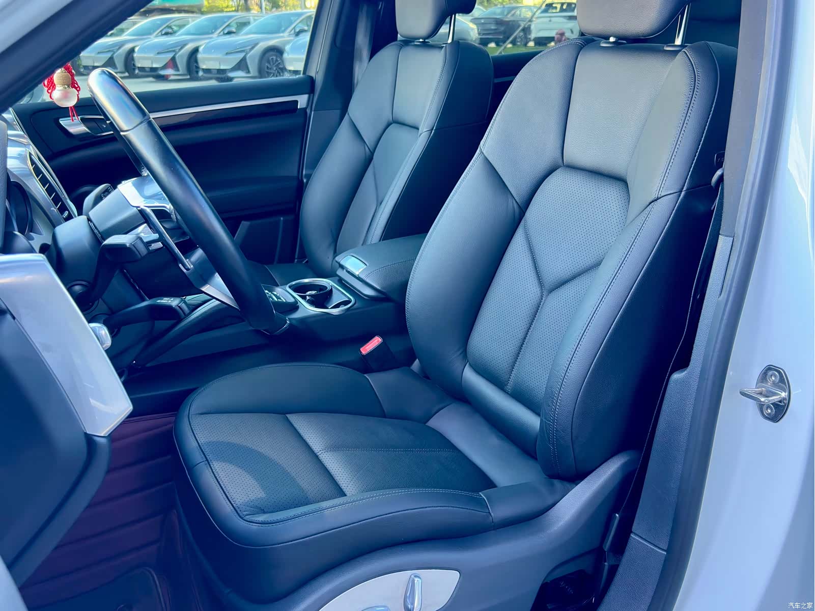 Porsche Cayenne, 2016 10