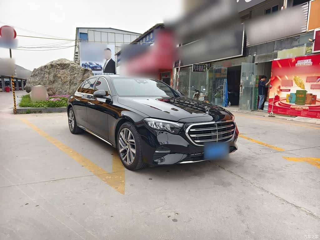 Mercedes-Benz E-Class, 2024 все фото