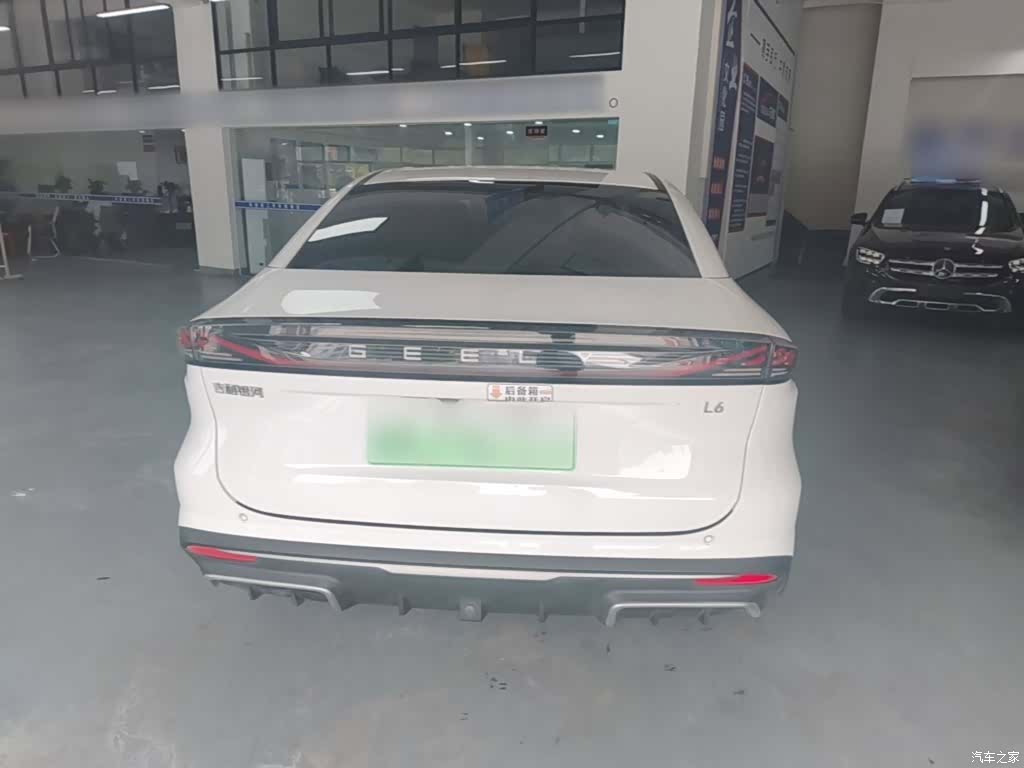 Geely Galaxy L6, 2024 6