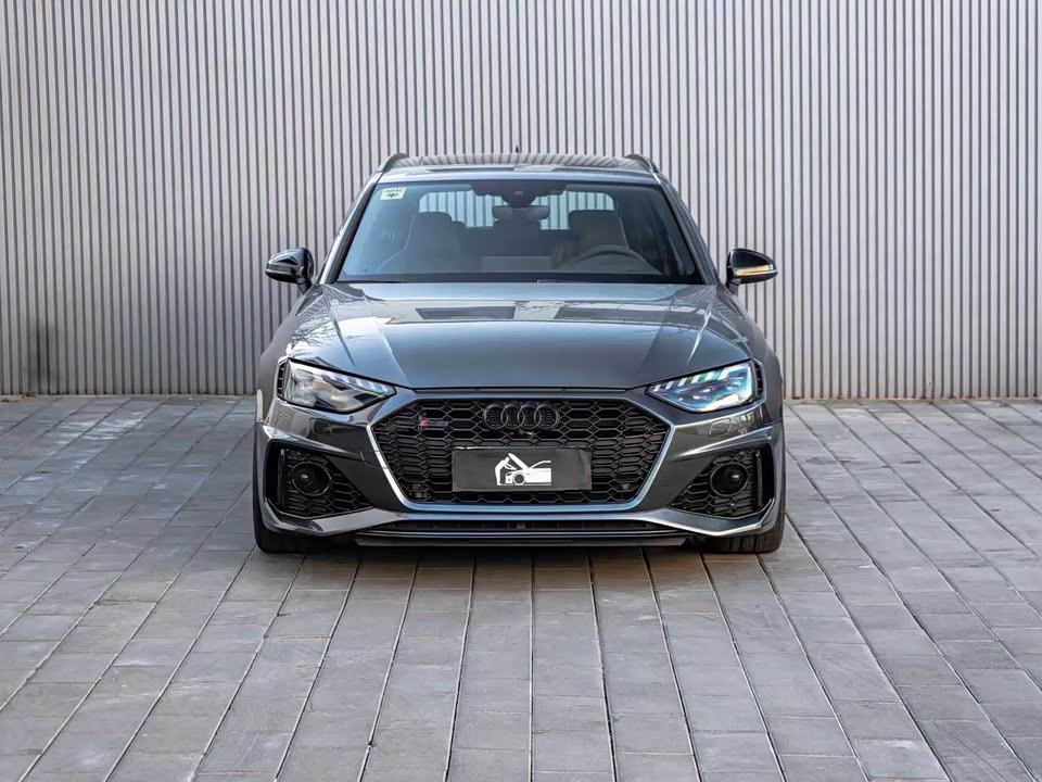 Audi RS 4