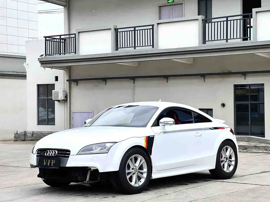 Audi TTS