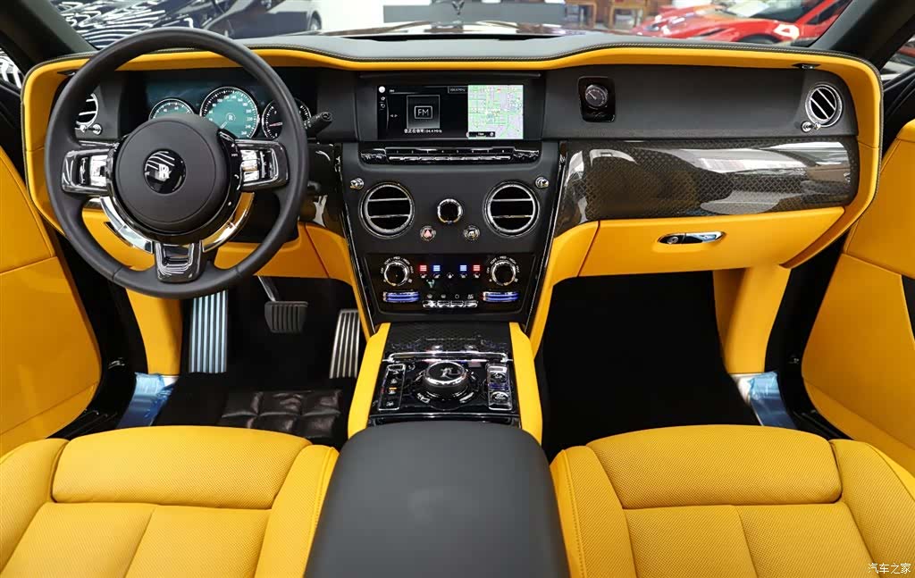Rolls-Royce Cullinan, 2022 19