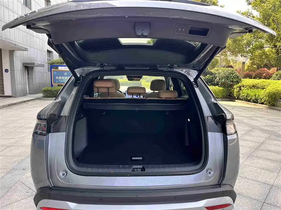 BYD Song L DM-i