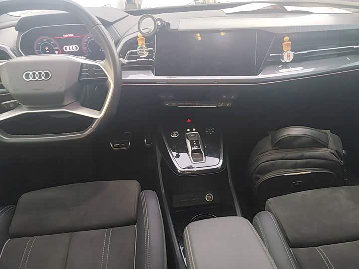 Audi Q4 e-tron 2023 40 e-tron chuang jing ban