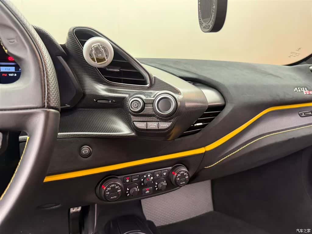Ferrari 488, 2019 9