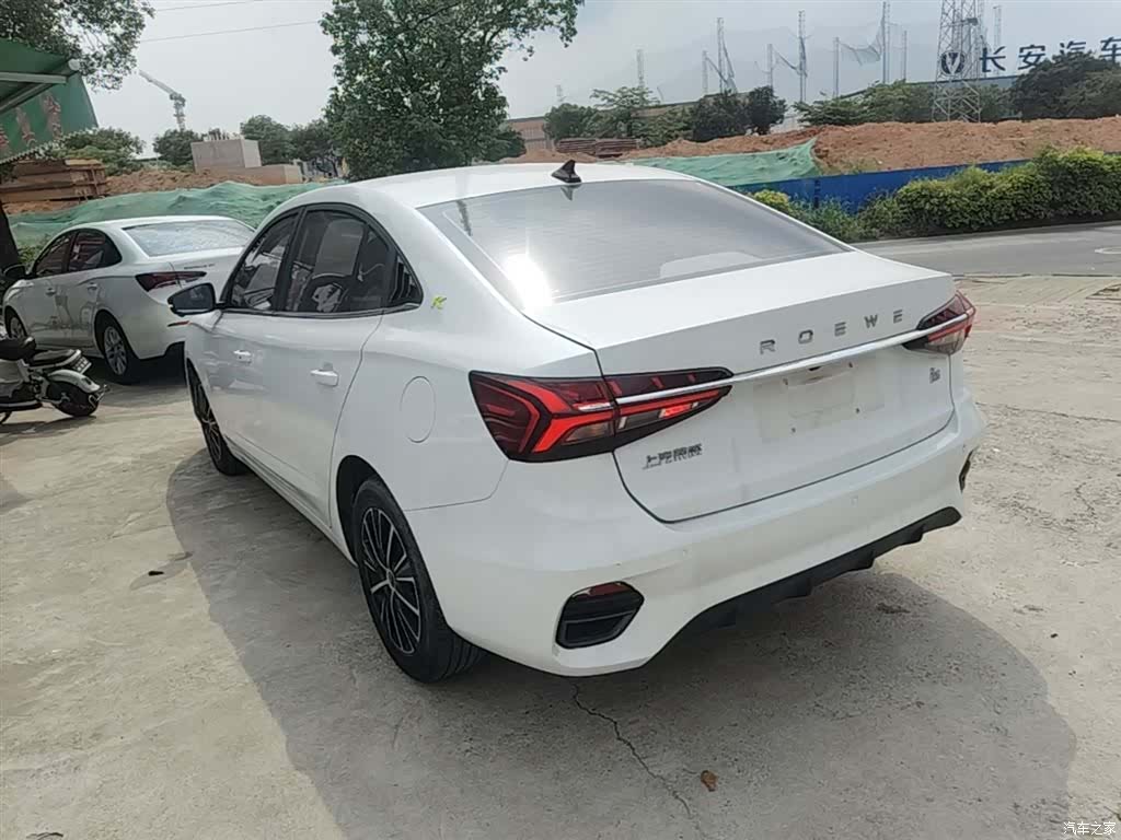Roewe i5, 2023 все фото