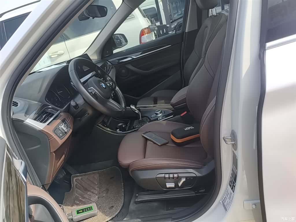 BMW X1, 2022 11