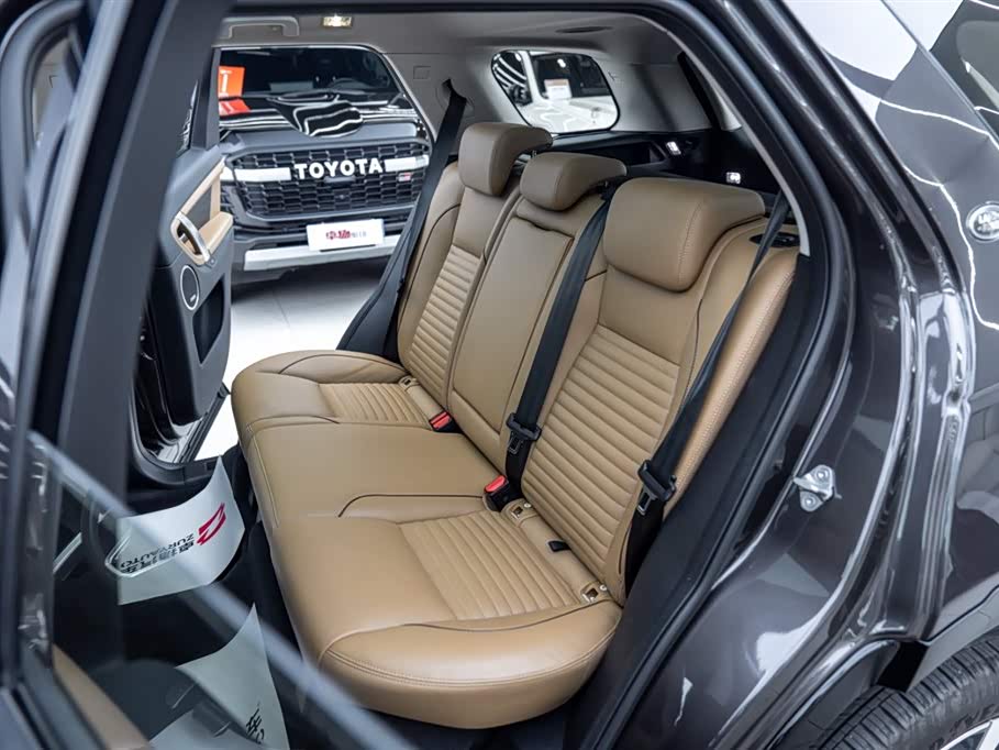 Land Rover Discover sports