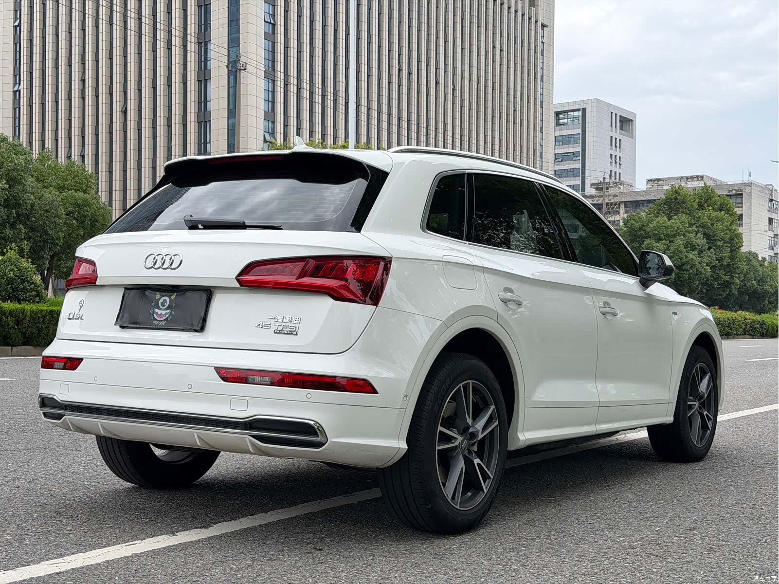Audi Q5L, 2020 4