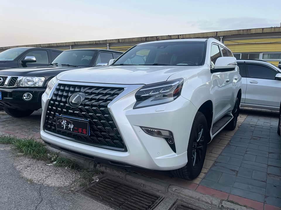 Lexus GX