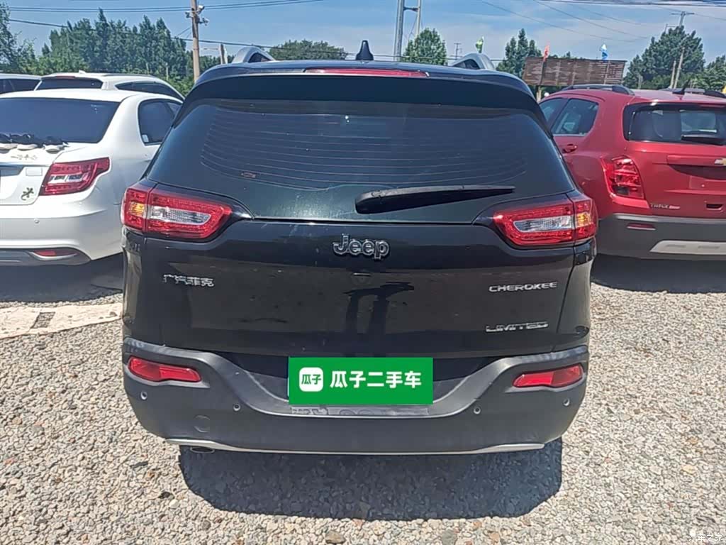 Jeep Cherokee, 2017 6