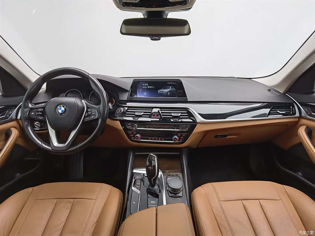 BMW 5 Series, 2018 все фото