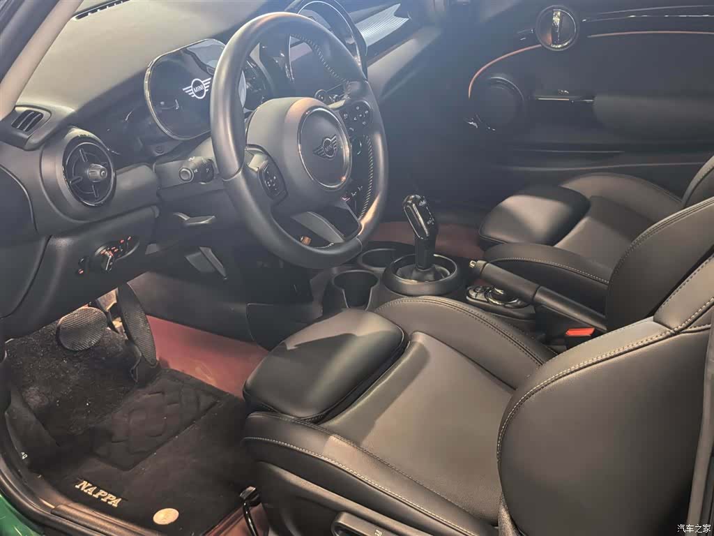 Mini Cooper, 2022 14