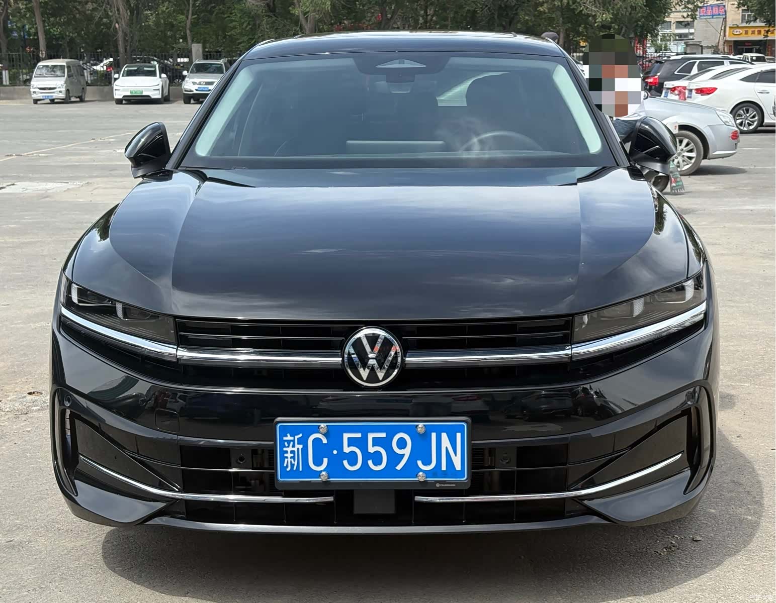 Volkswagen Magotan, 2025 3