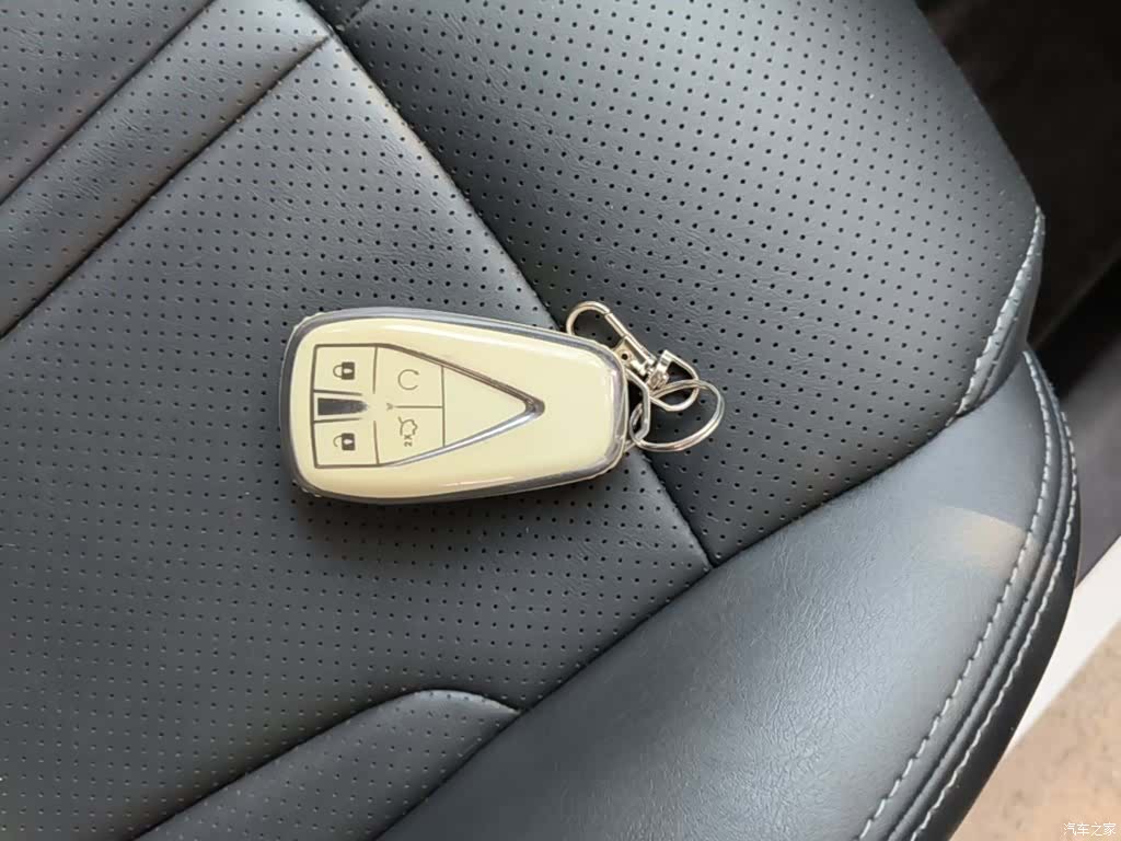 Changan CS75, 2023 9