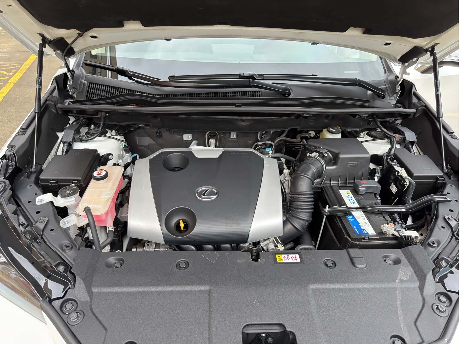Lexus NX, 2021 23