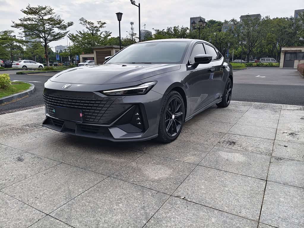 Changan UNI-V