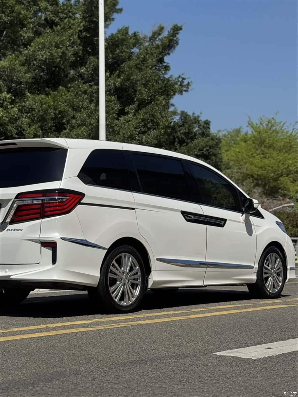Honda Elysion, 2018 23
