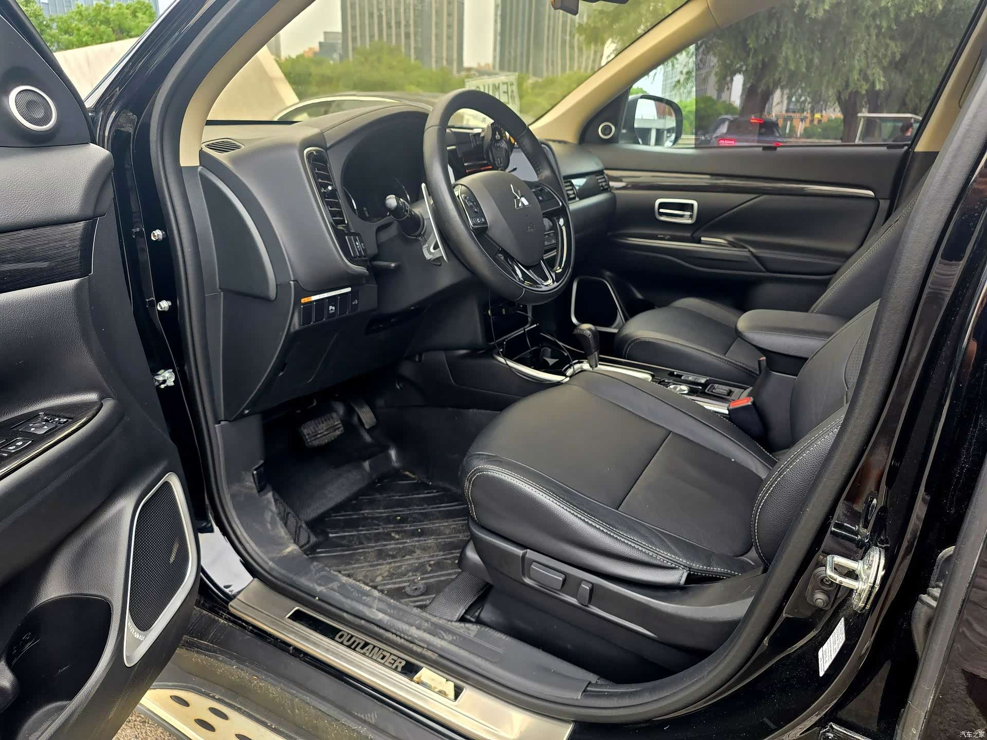 Mitsubishi Outlander, 2018 9