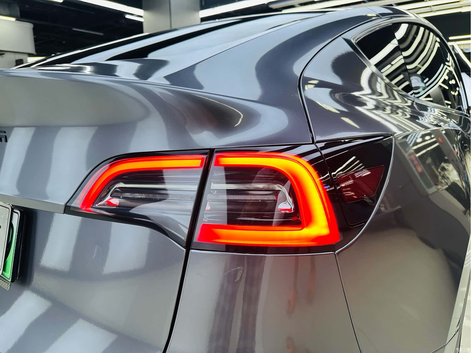 Tesla Model Y, 2023 20
