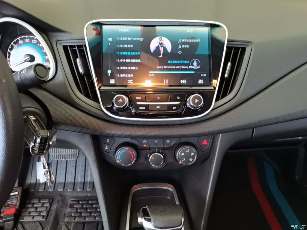 Chevrolet 320, 2018 13