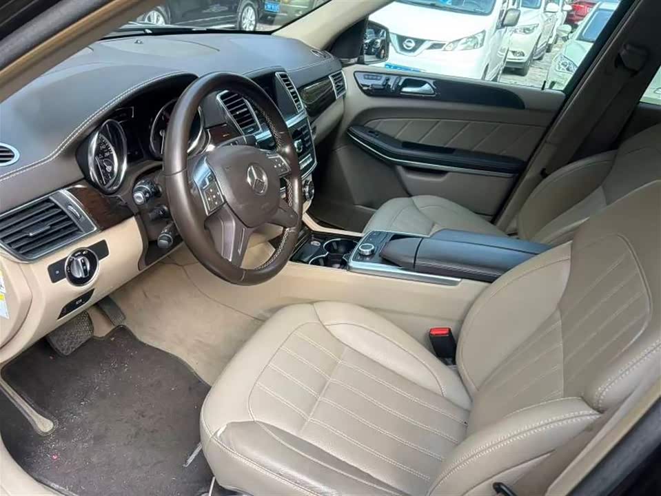 Mercedes-Benz GL grade