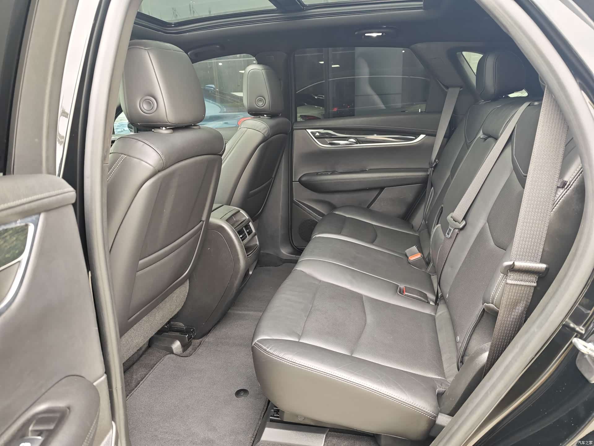 Cadillac XT5, 2020 10