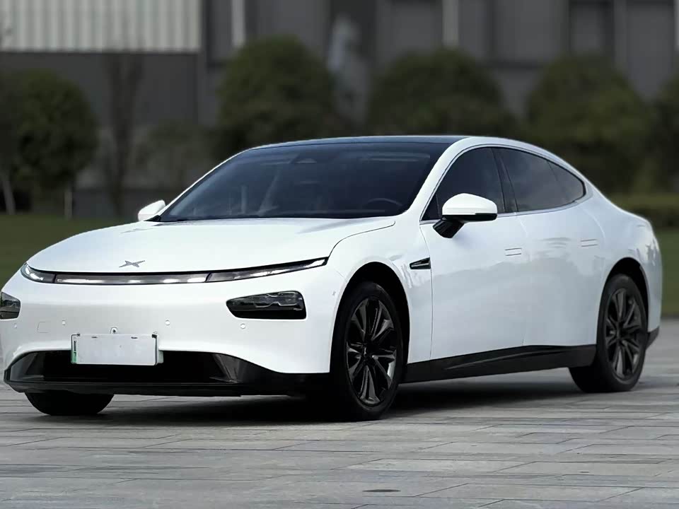 XPENG P7