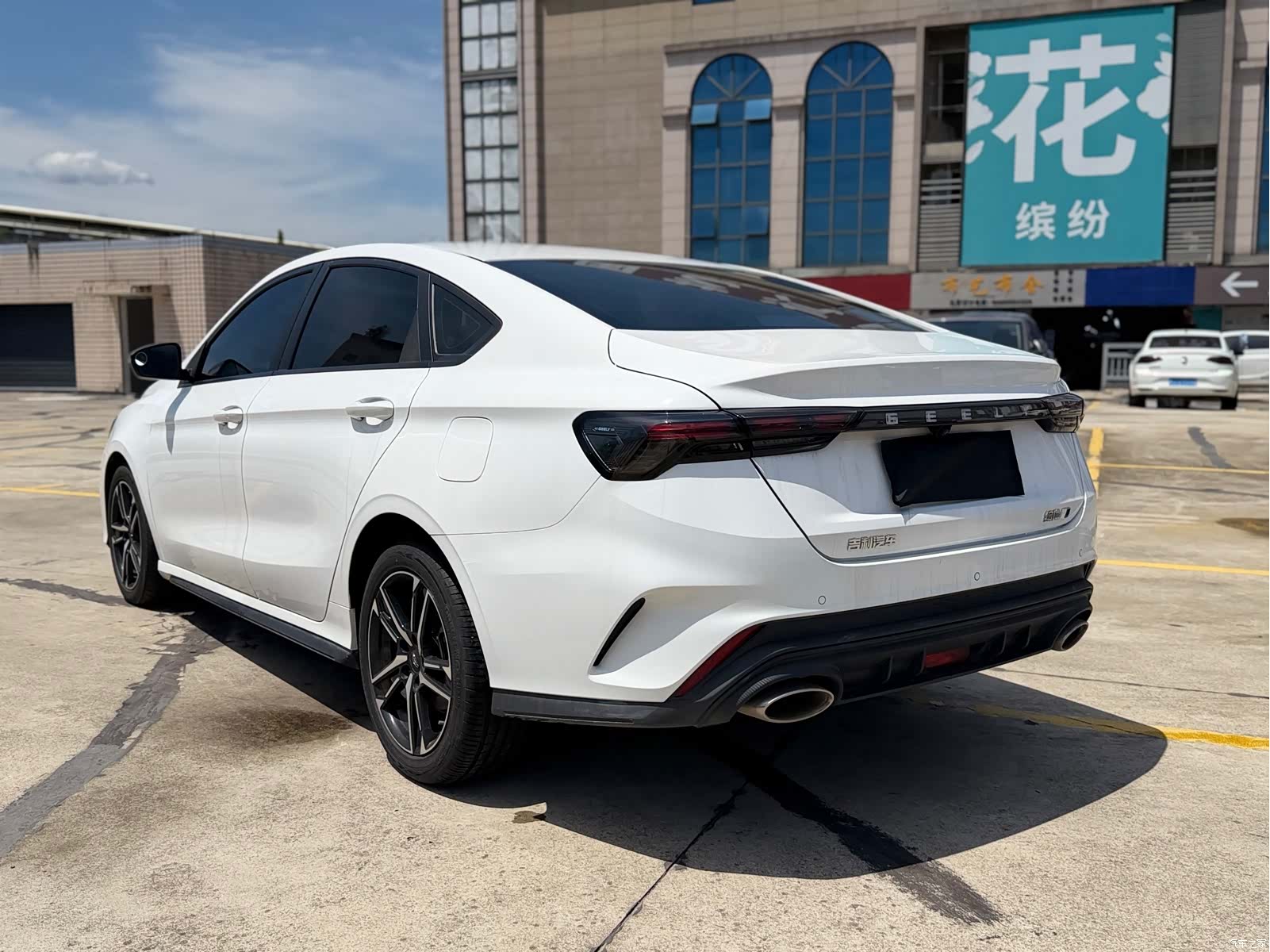 Geely Binray, 2024 7