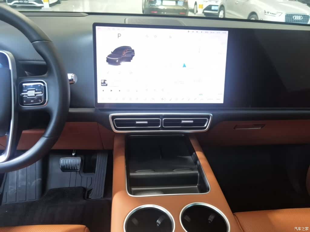 Li Auto L8, 2023 13