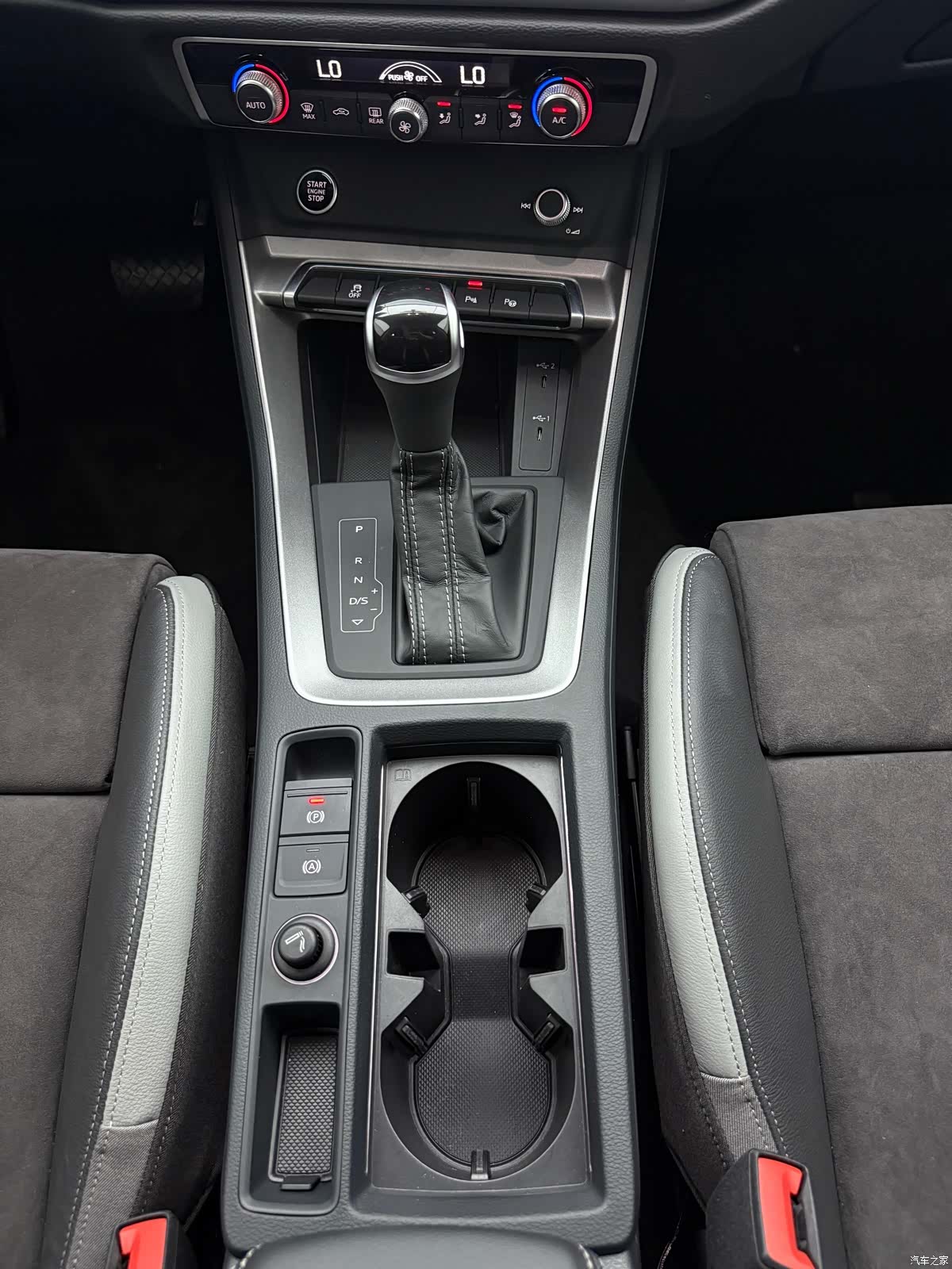 Audi Q3, 2022 12