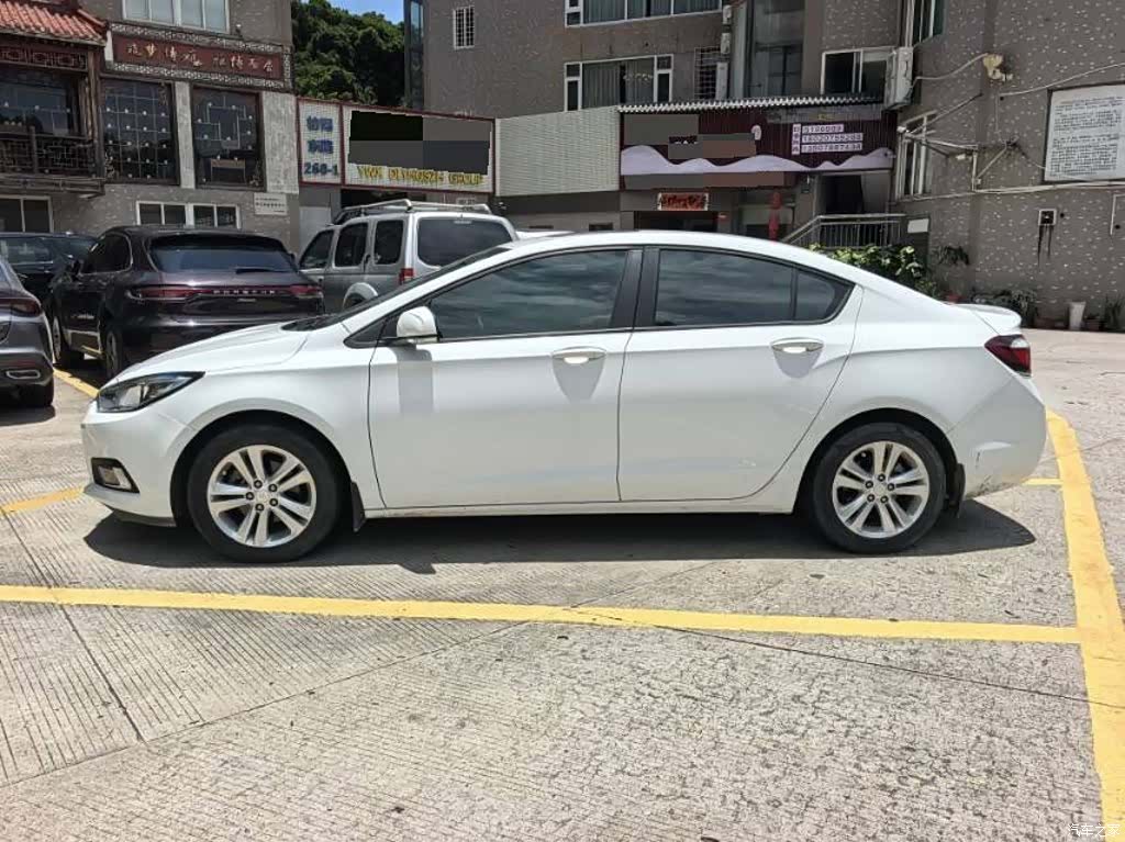 Chevrolet SE, 2015 9