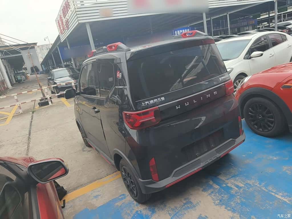 Wuling MINIEV, 2022 все фото