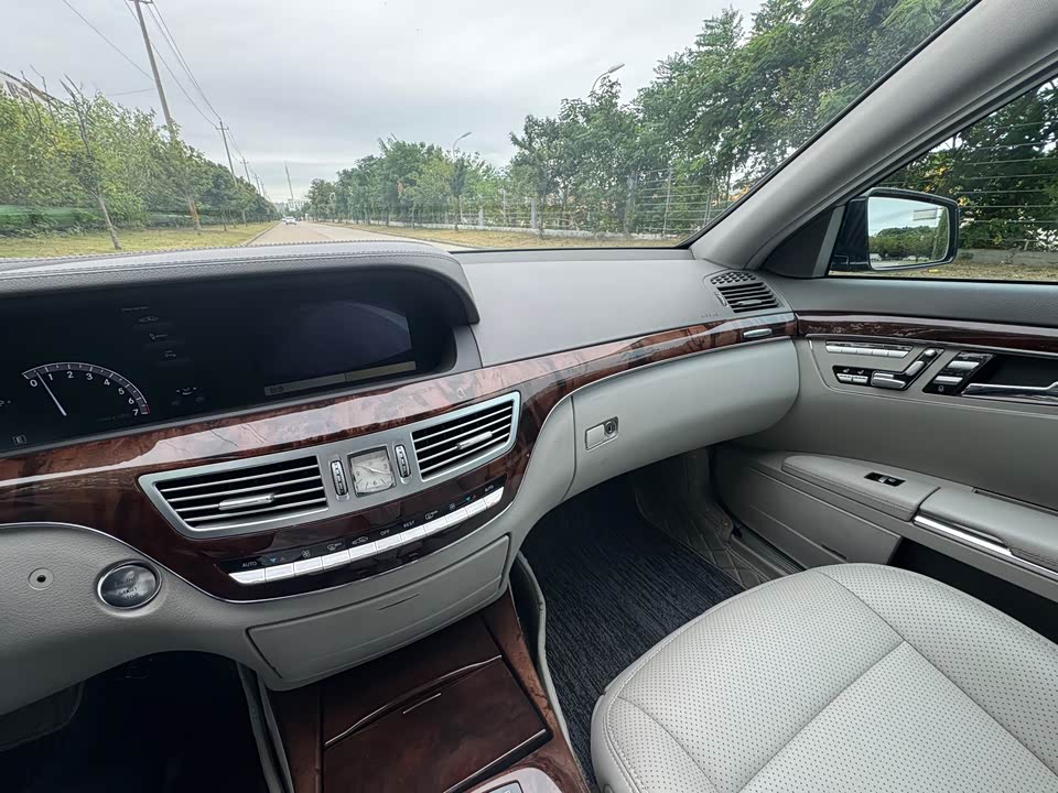 Mercedes-Benz S-class