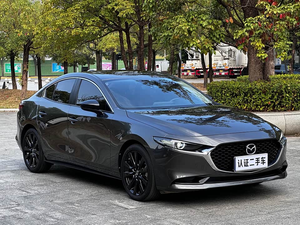 Mazda 3 Angkesaila