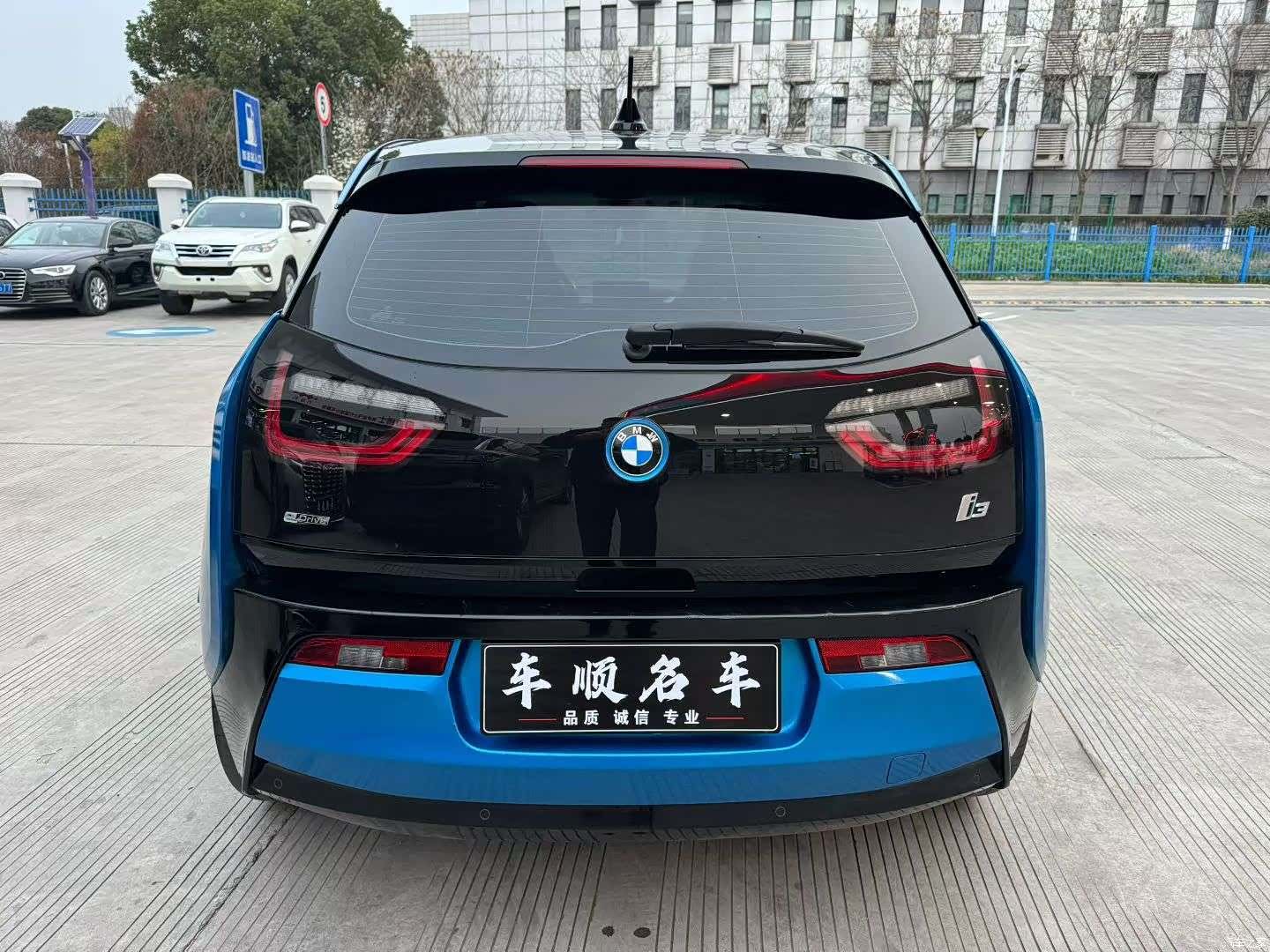 BMW i3, 2017 4