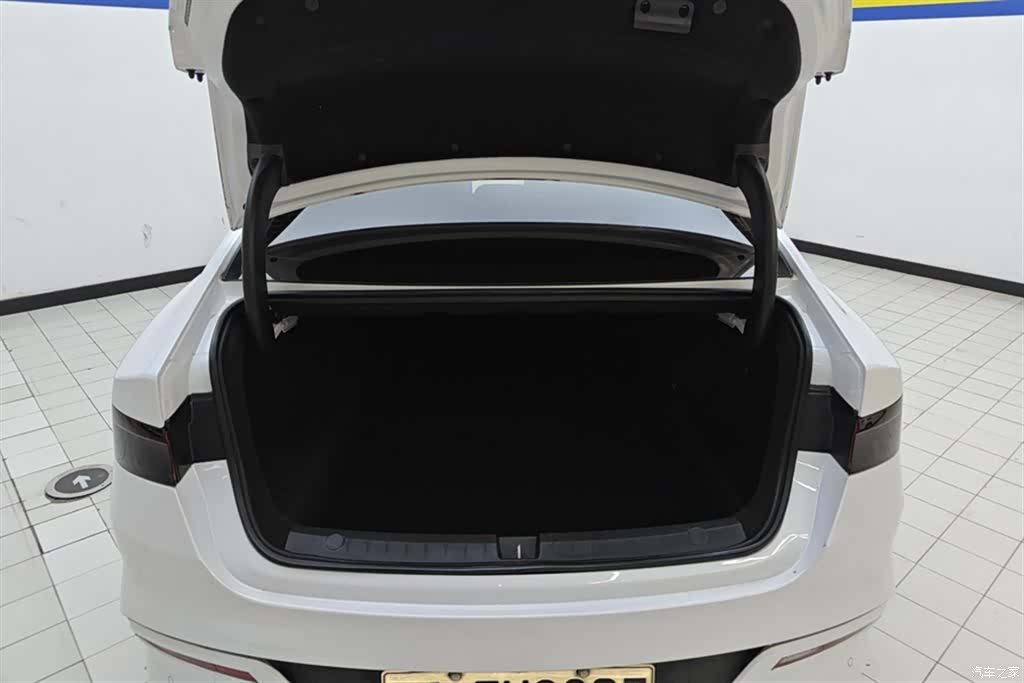 BYD Qin, 2023 4