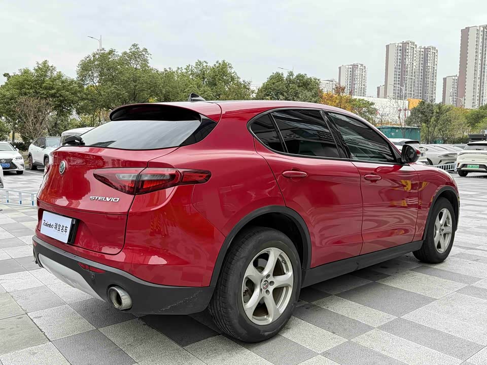 Alfa Romeo Stelvio