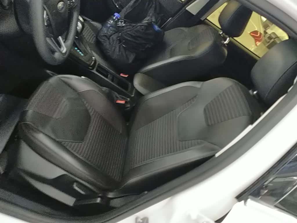 Ford Focus, 2017 15