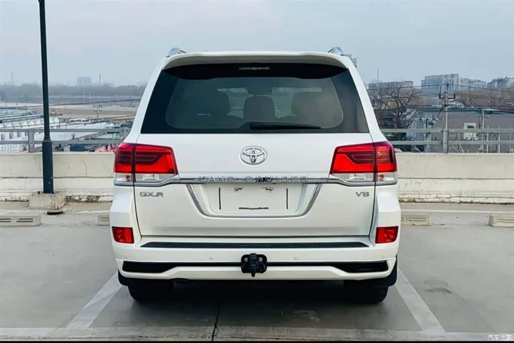 Toyota Land Cruiser, 2018 14