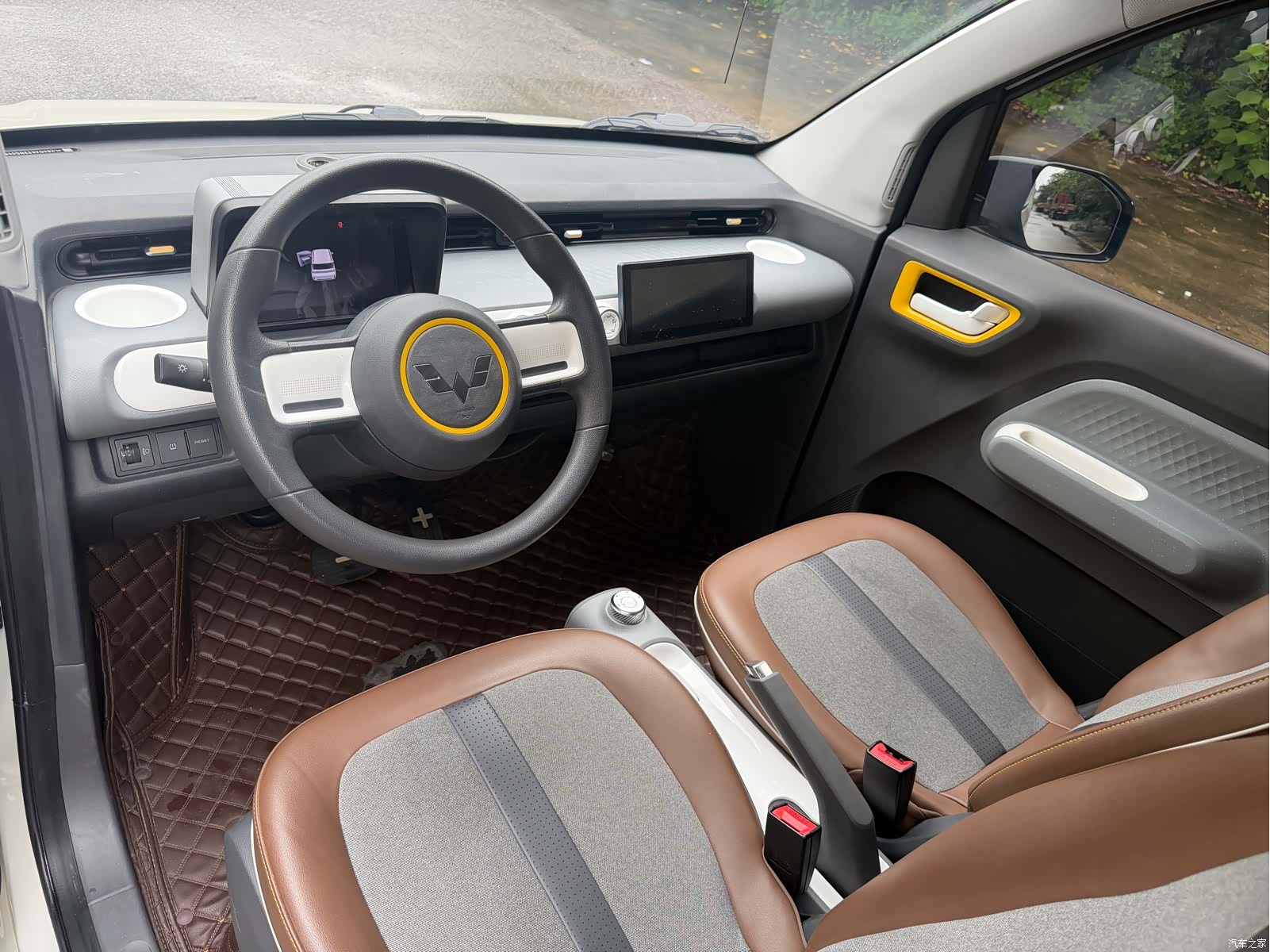 Wuling MINIEV, 2022 8