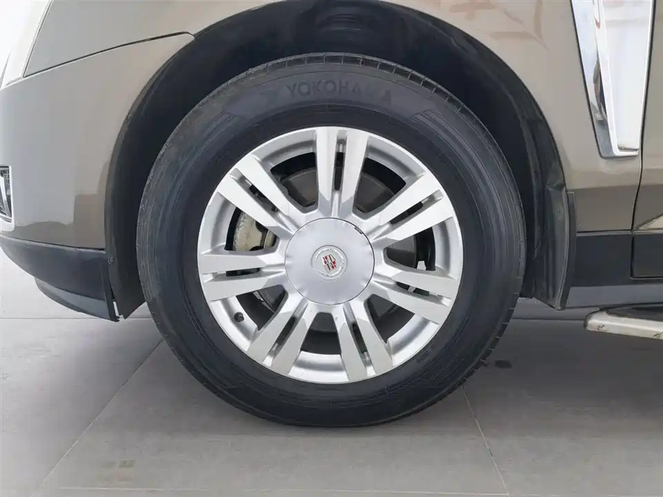 Cadillac SRX
