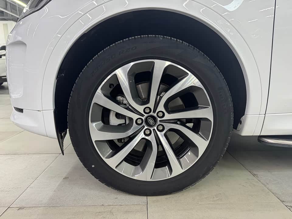 Land Rover Discover sports