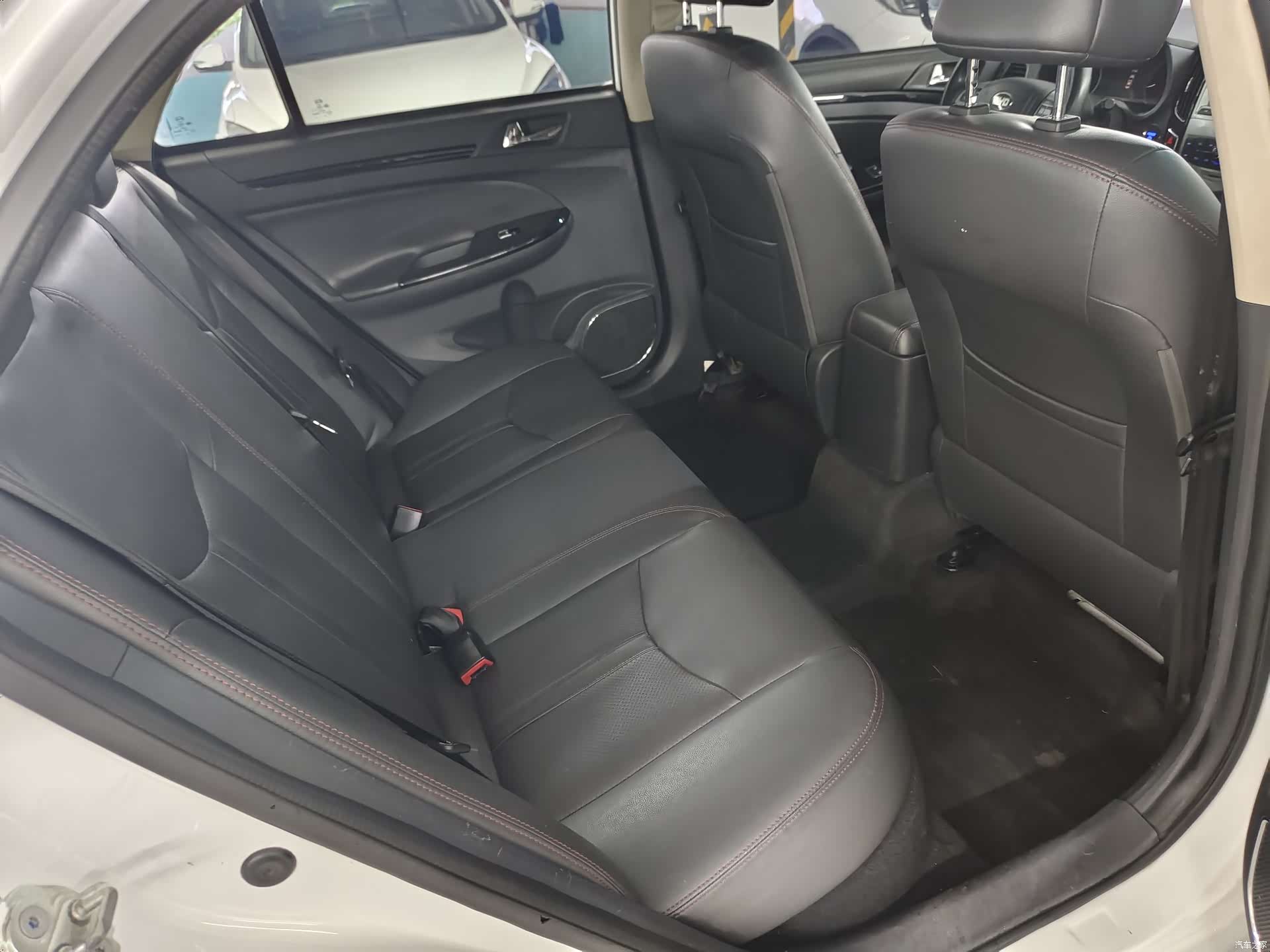 BYD E5, 2019 7